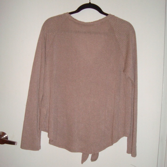 NWOT - Picture 2 of 2